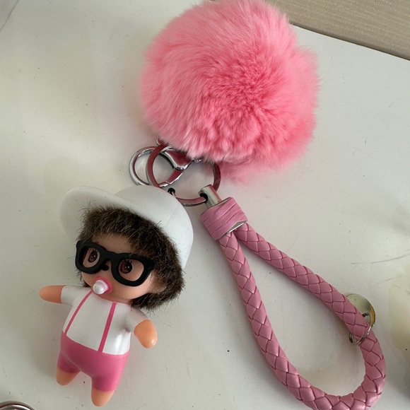 Assorted Kids Toy Keychains Set - Picture 7 of 11